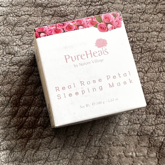 NEW PureHeals Real Rose Petal Sleeping Mask - Picture 2 of 2